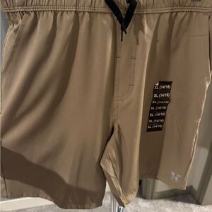 Hurley Brand boys 4 way quick dry shorts- NWT